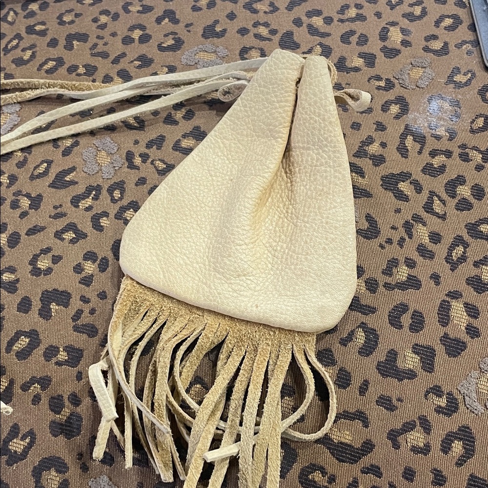 Beige leather pouch